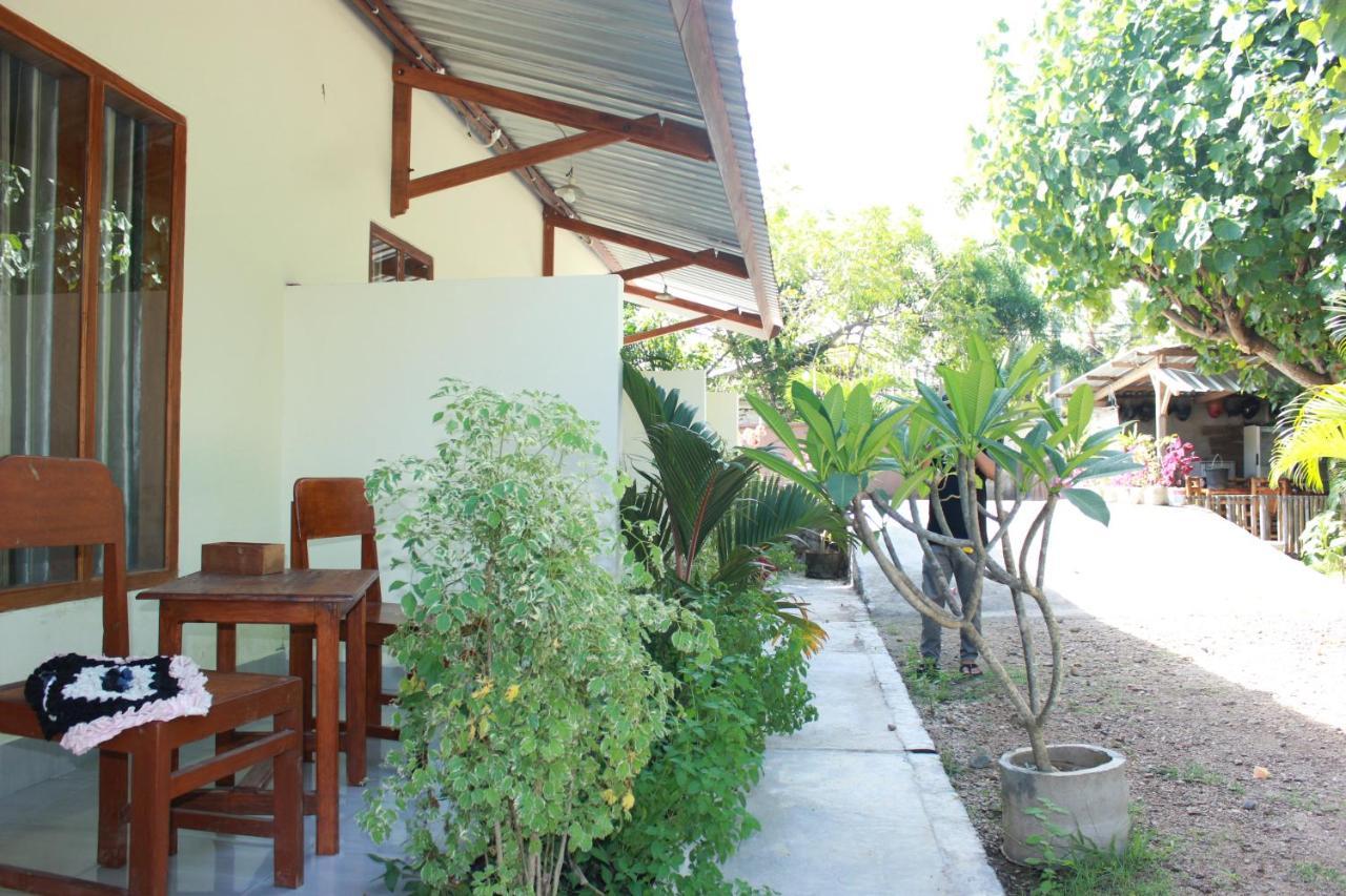 Herry Homestay Kuta  Exteriör bild