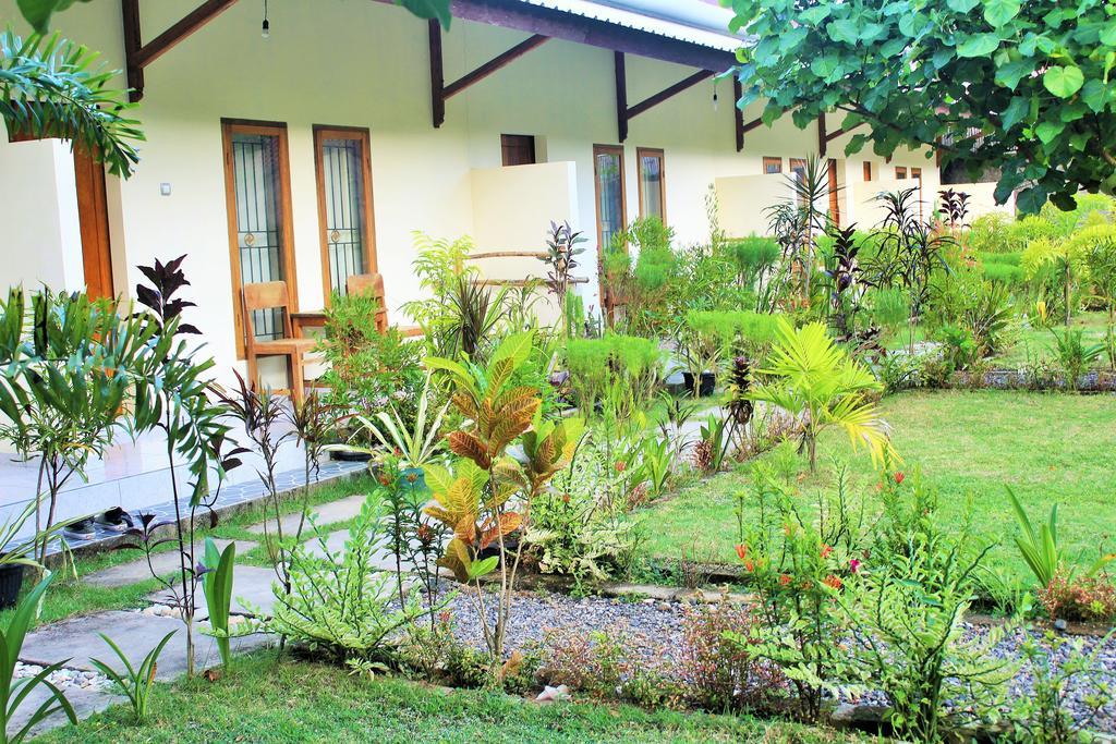 Herry Homestay Kuta  Exteriör bild