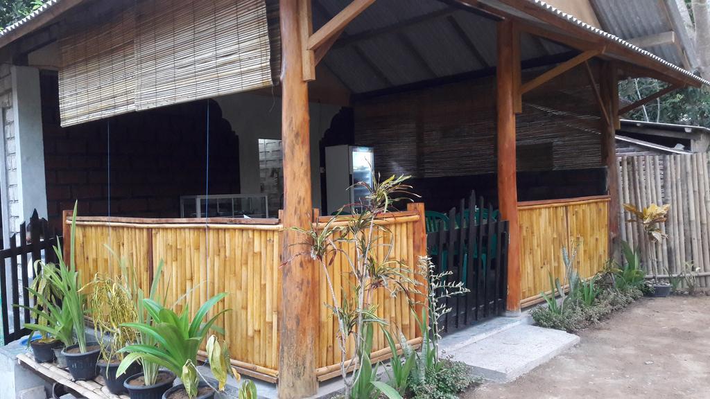 Herry Homestay Kuta  Exteriör bild